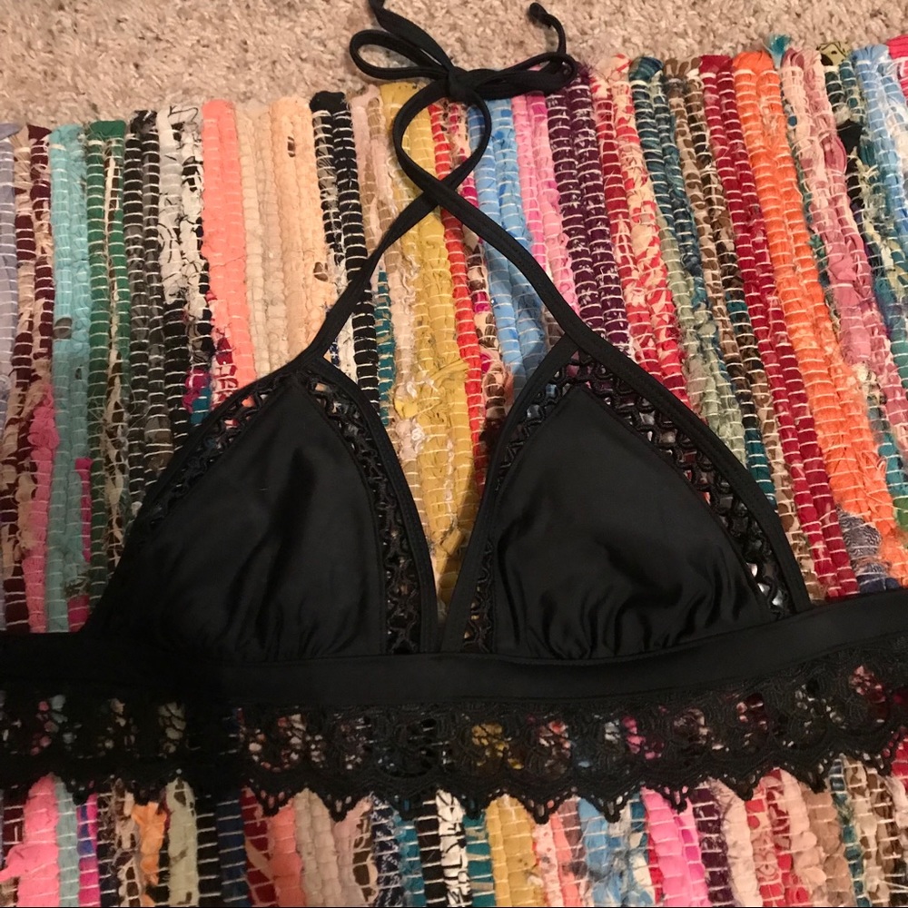 Lace bikini top